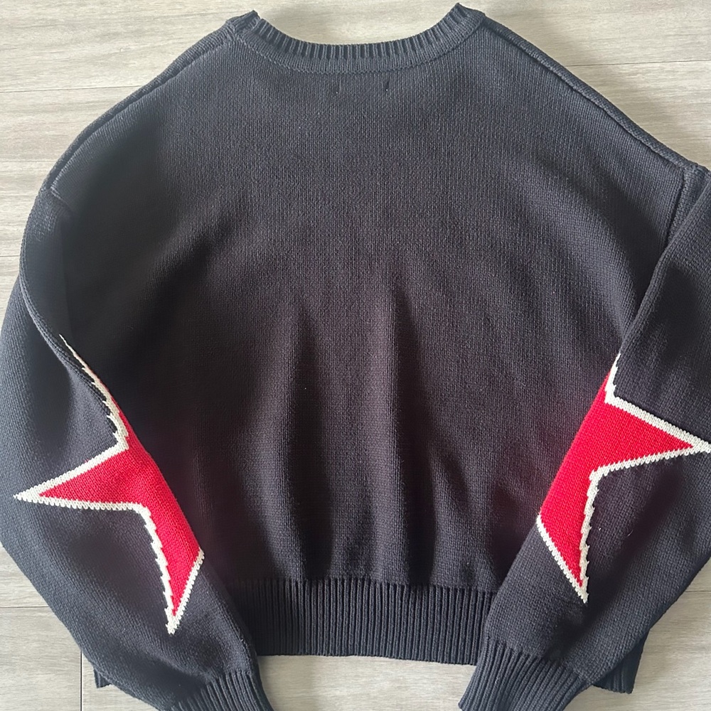 MNML Black Crewneck Sweater with Red Star Accent